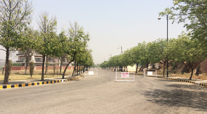 buy plots in lakewood city faridabad